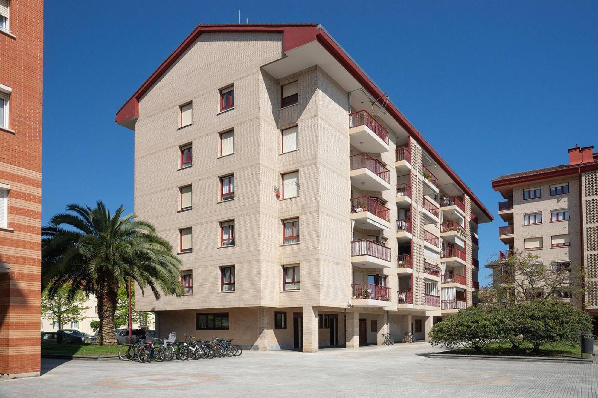 Apartamentos Lurralde Зараутц Экстерьер фото